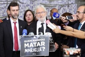 PSOL quer CPI das Milícias, mas evita envolver Queiroz e os Bolsonaro