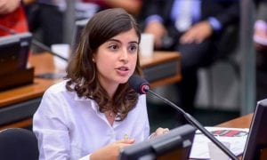 Tábata Amaral x Vélez Rodríguez: embate da precisão contra o silêncio