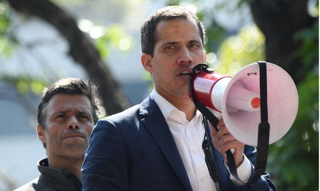 Guaidó ataca jornalismo de TV na Venezuela e anuncia “reestruturação”
