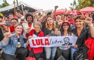 Veja como foram as manifestações por Lula livre no Brasil e no mundo