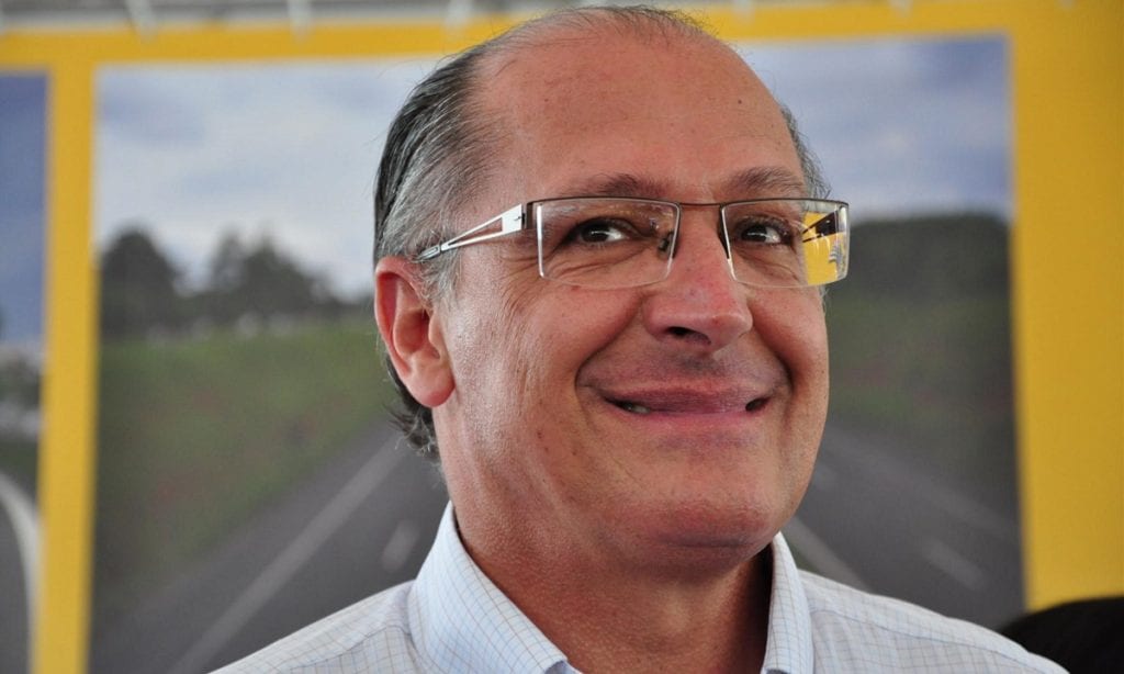 Alckmin vira réu e Justiça pede bloqueio de bens por caso Odebrecht
