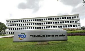 Ministro do TCU pede que PF investigue auditor que fez relatório citado por Bolsonaro