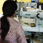 Moda verdadeiramente responsável deve proteger as costureiras informais