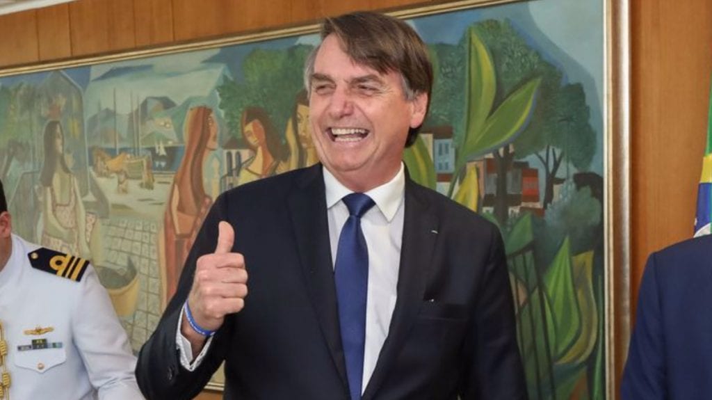 Museu de História Natural de NY cancela jantar em homenagem a Bolsonaro