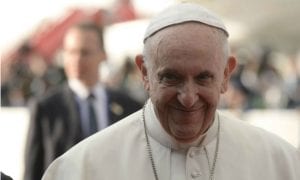 Com ações simples, Papa Francisco mostra a grandeza da fraternidade