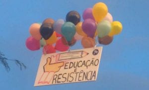 Atos pró-educação levam 300 mil a São Paulo e 100 mil ao Rio