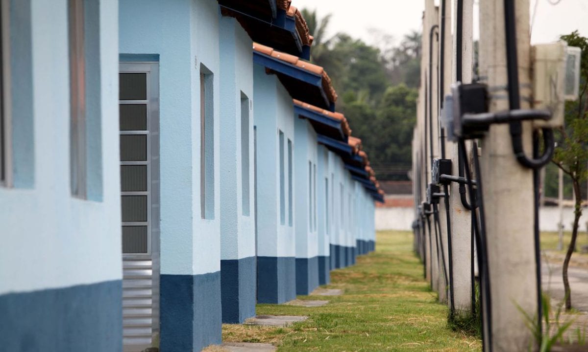 Bolsonaro quer transformar Minha Casa Minha Vida em linha de crédito