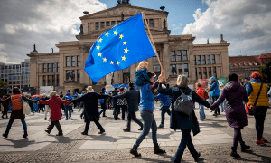 Com eleições, política europeia dirá o que fazer com a extrema-direita