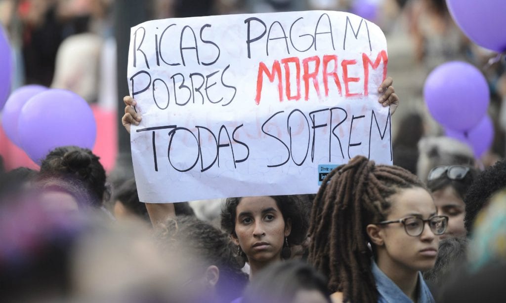 Governo reedita portaria sobre aborto, mas mantém necessidade de aviso à polícia