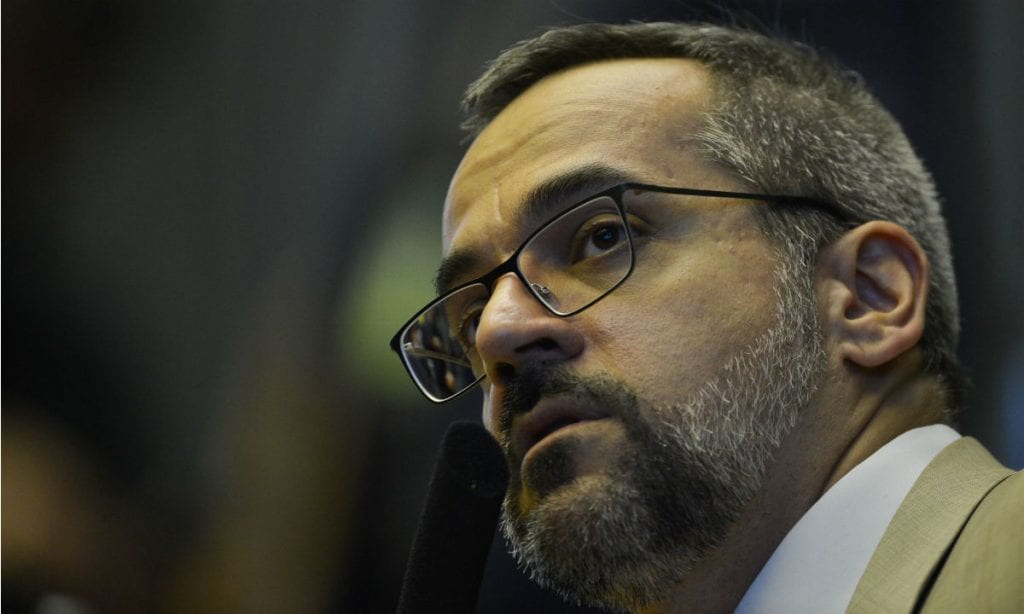 “Não deveria ter diploma”, diz Weintraub sobre alunos que forem mal no Enade