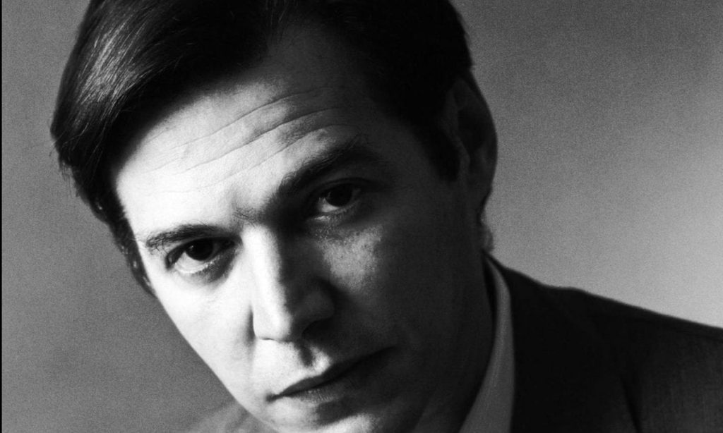 O tempo passa, o tempo voa: Elis Regina teria 74 anos e Tom Jobim, 93