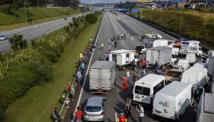 PRF contabiliza 11 bloqueios ilegais pelas rodovias do País