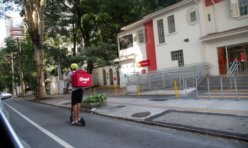 Secretário de Emprego diz que o mais importante para o trabalhador informal é continuar trabalhando