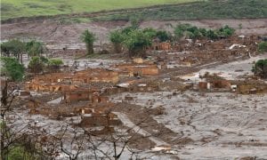 Ação de brasileiros no Reino Unido pede 25 bi por desastre de Mariana