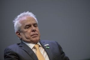 Presidente da Petrobras diz que não há exagero nos preços de combustíveis