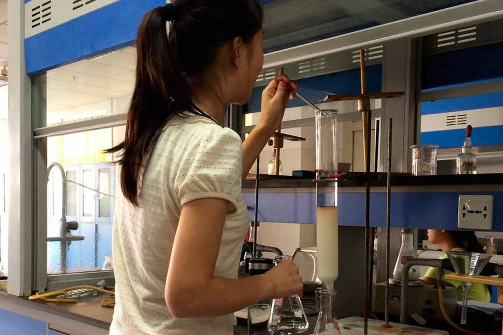 Edital estimula futuras cientistas
