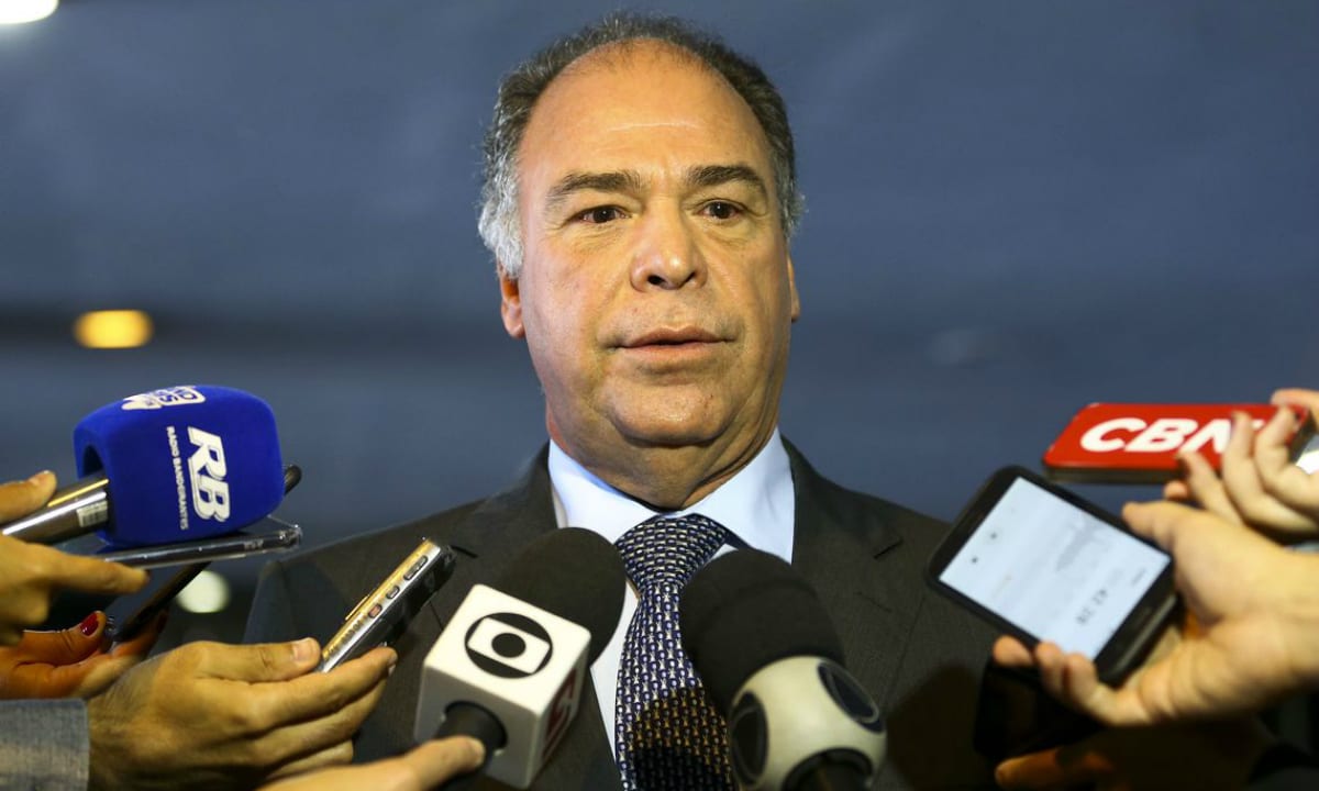 PGR defende arquivamento de investigação contra Fernando Bezerra por propinas