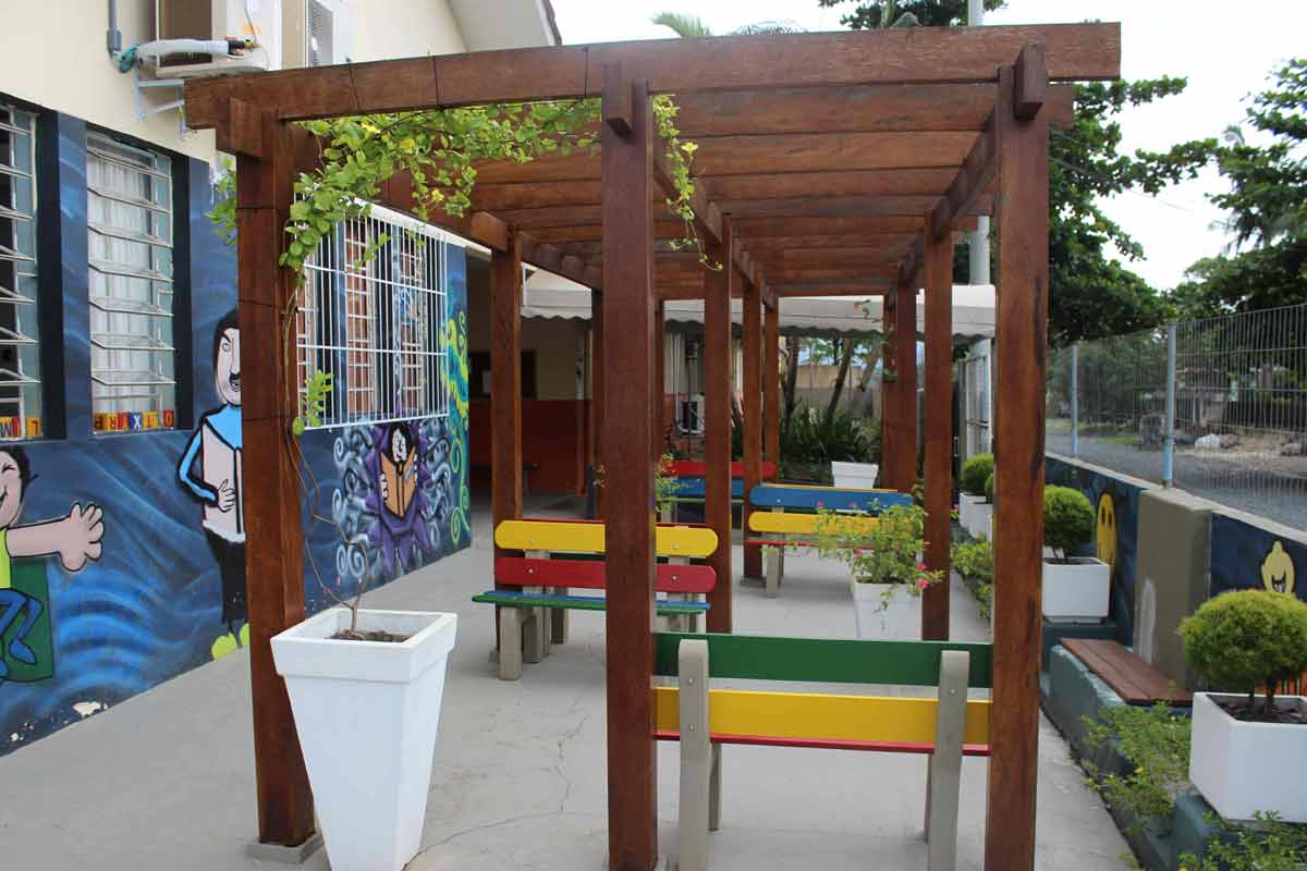 |A praça de Leitura horta inclusão  sustentabilidade|inclusão sustentabilidade deficiência horta jardim sensorial