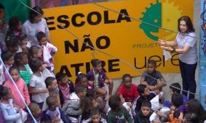 “Escola, não atire”: o apelo desesperado no Complexo da Maré, no Rio