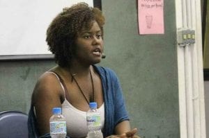 Depois da frustração, ficam a resistência e a resiliência, diz professora vítima de racismo