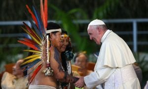 Vaticano vai discutir sacerdotes casados para a região amazônica