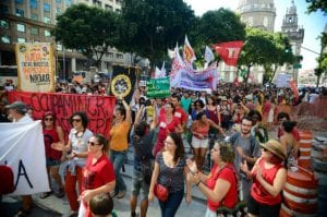 Novela da Rede Globo depõe contra professores, afirma CNTE