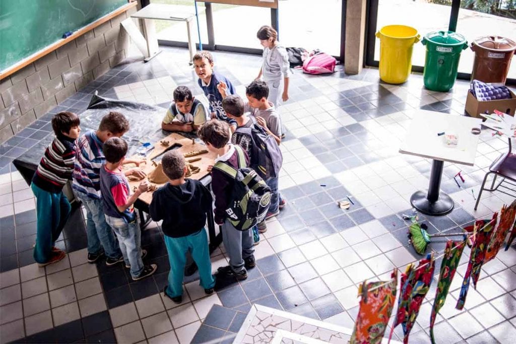 A escola (re)inventada