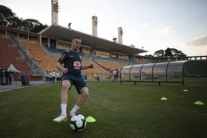 Copa América 2019: Arthur volta a treinar e afasta risco de corte