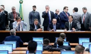 Congresso aprova crédito extra de R$ 248,9 bi ao governo