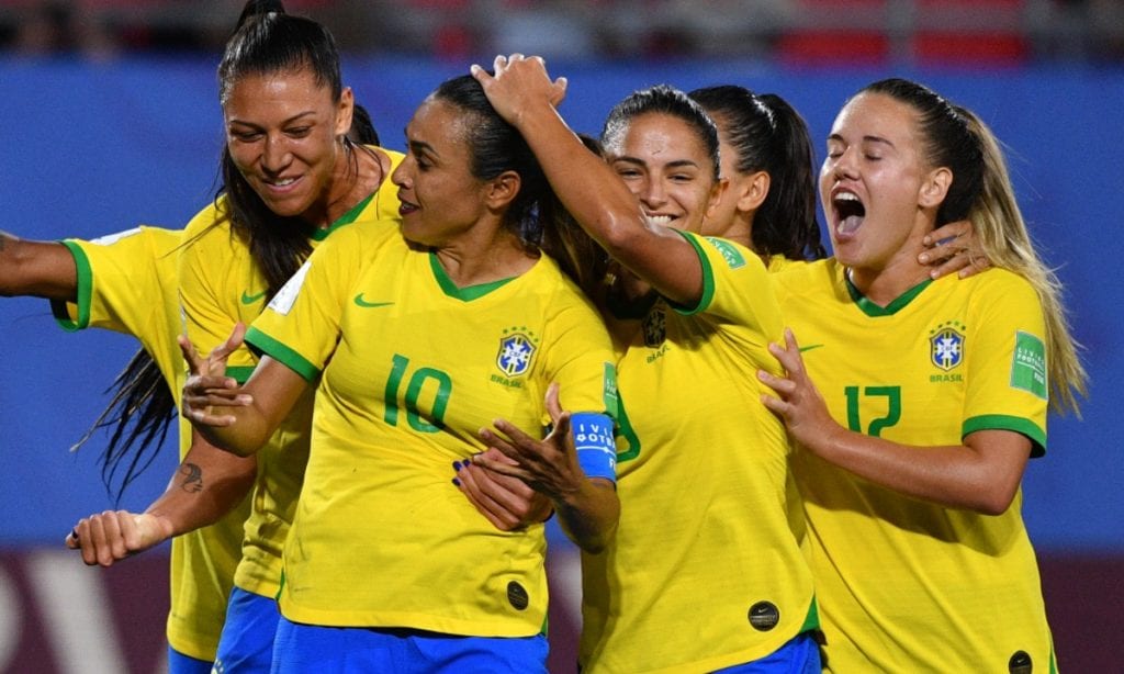 Marta acima de todos: ela supera Klose e é a maior artilheira em Copas