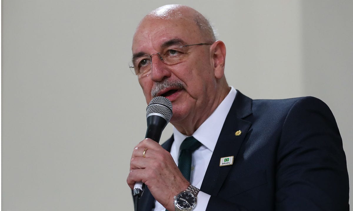 Lucros e evangélicos explicam por que governo é ‘mercador da dúvida’