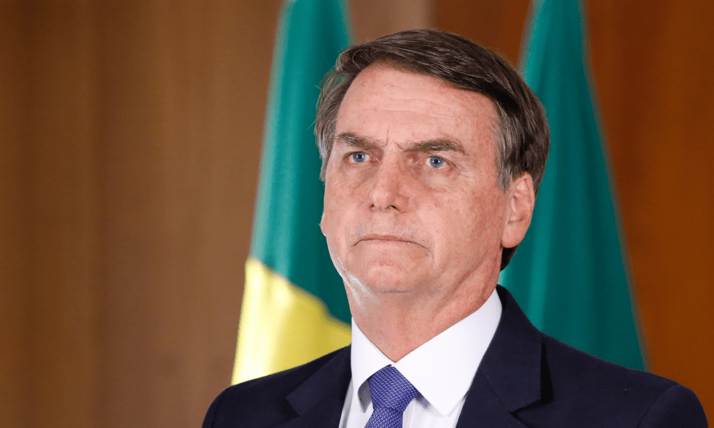 Mito desintegrado: por que Bolsonaro perdeu a popularidade?