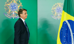 Ministro do STF suspende decisão de Bolsonaro sobre terras indígenas