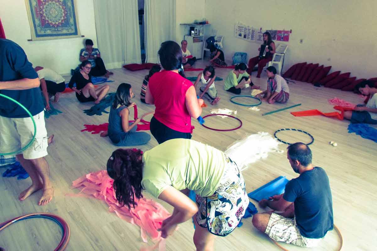 Instituto Brincante oferece curso para educadores
