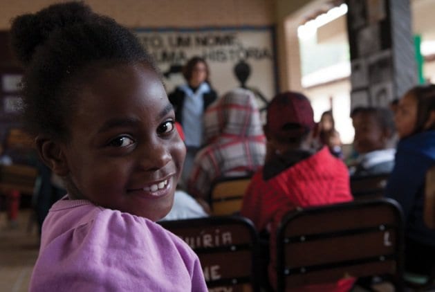 Racismo e falta de formação dificultam educação de temas étnicos raciais nas escolas