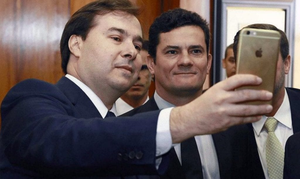 CPI da Lava Jato deixa em compasso de espera a das Fake News