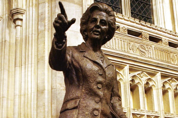 Estatua de Margaret Thatcher|