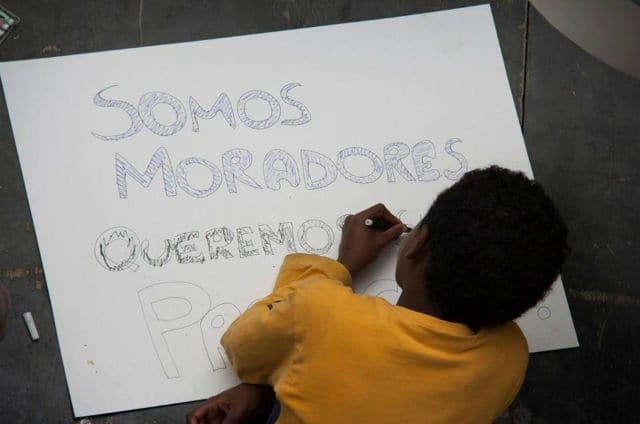 Também morre quem estuda