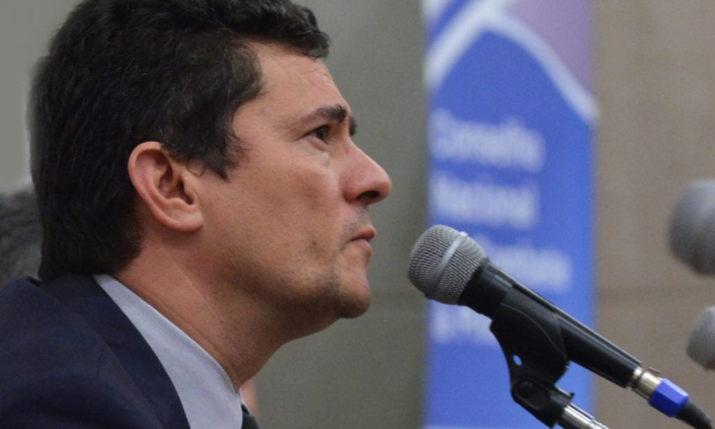 Oposição pede CPI da Lava Jato. Moro e Dallagnol irão ao Senado