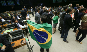 Bolsonaro, Moro e cia: há método na loucura que tomou conta do Brasil?