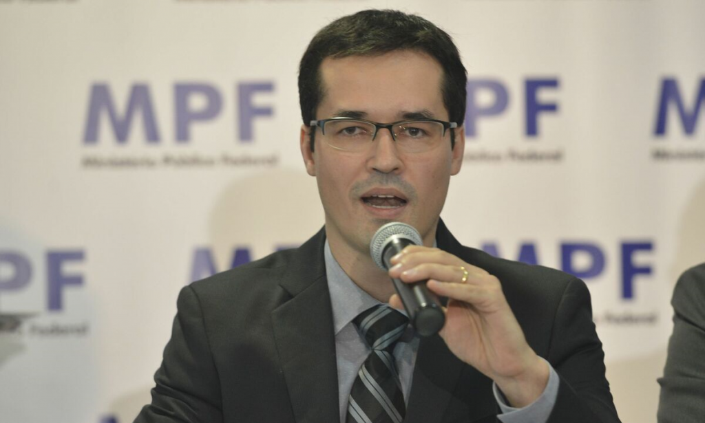 Conselho Nacional rejeita recurso e mantém processo contra Dallagnol