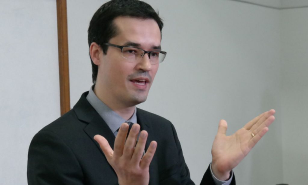 Vaza Jato: Dallagnol se articulava com movimentos de rua da direita