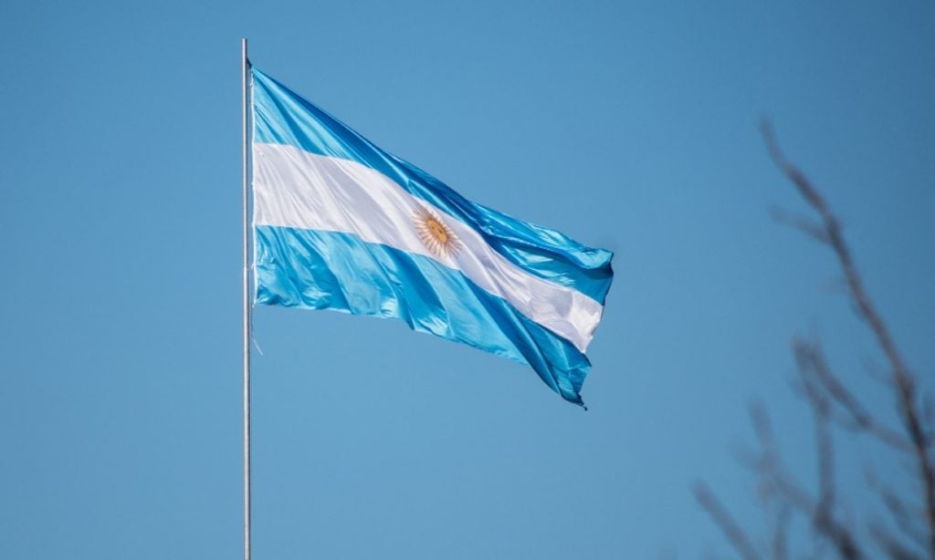 A Argentina estrebucha nas garras de mais uma crise cambial