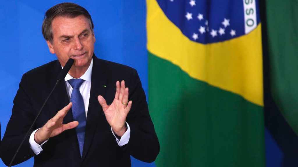 Cirurgia de Bolsonaro é mais simples e deve durar até três horas