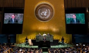 Na ONU, Bolsonaro discursa como se fizesse uma live no YouTube