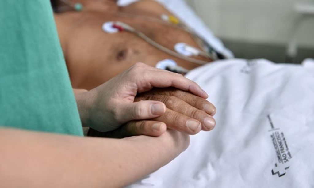 Em meio à pandemia de coronavírus, Brasil enfrenta “desertos” de UTIs