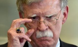 Trump demite o conselheiro de segurança nacional John Bolton