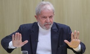 Em depoimento, Lula nega favorecimento a montadoras em MP