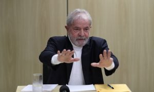 Lula: “Esses canalhas dizem que o desemprego é por conta da Dilma”