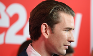 Conservador Sebastian Kurz vence eleições legislativas na Áustria